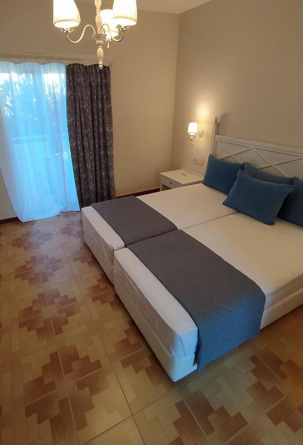 Dionisia Apartments 2 Kéfalos エクステリア 写真