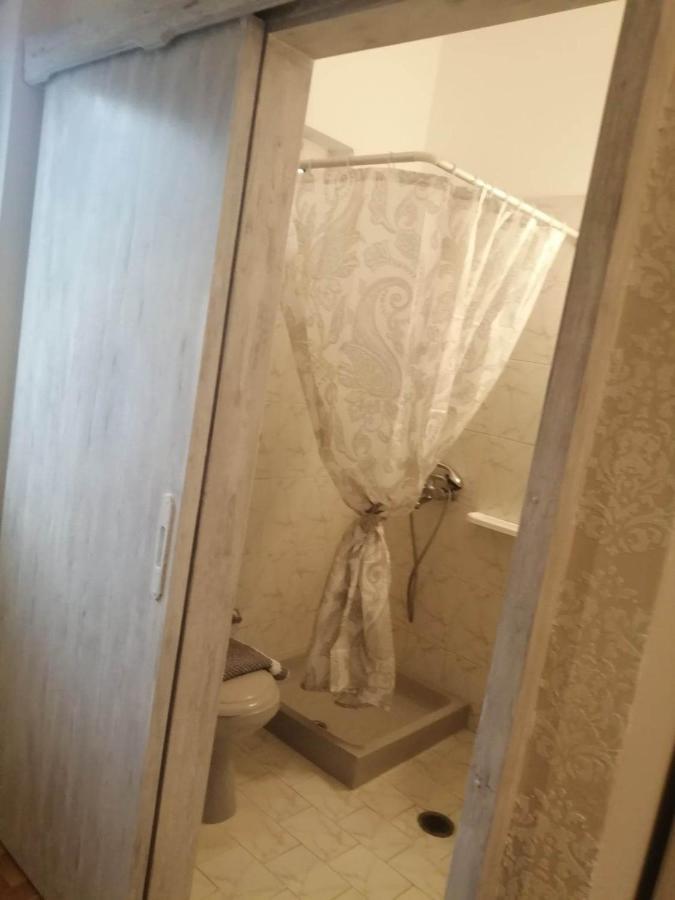 Dionisia Apartments 2 Kéfalos エクステリア 写真